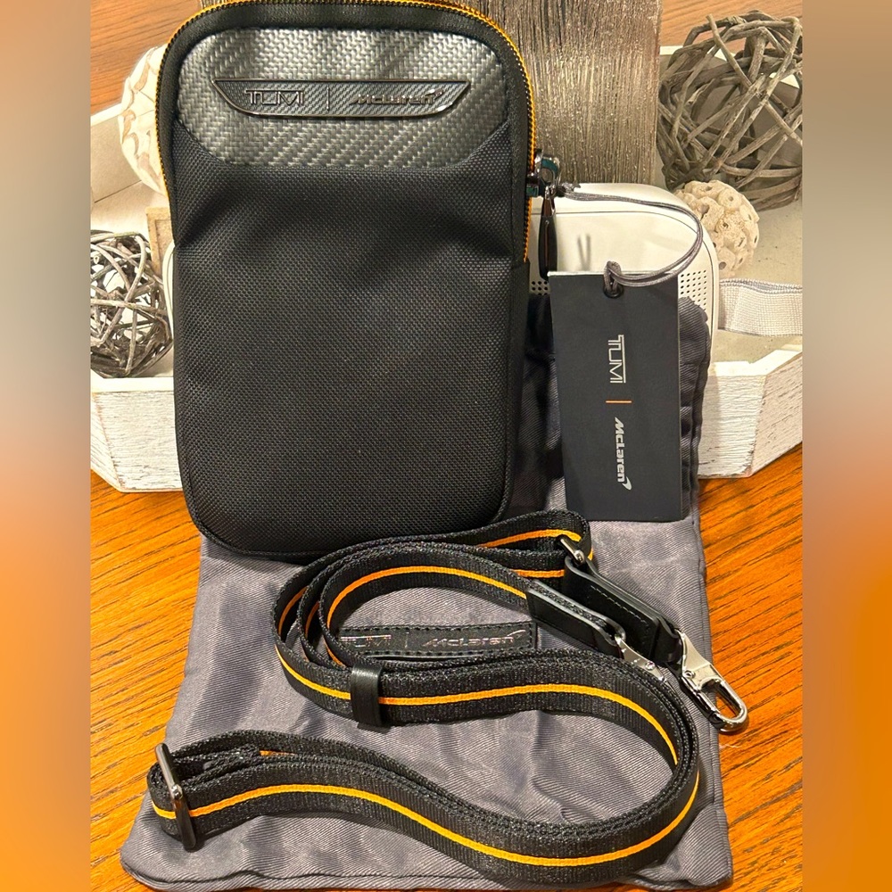 Fuel Small Crossbody